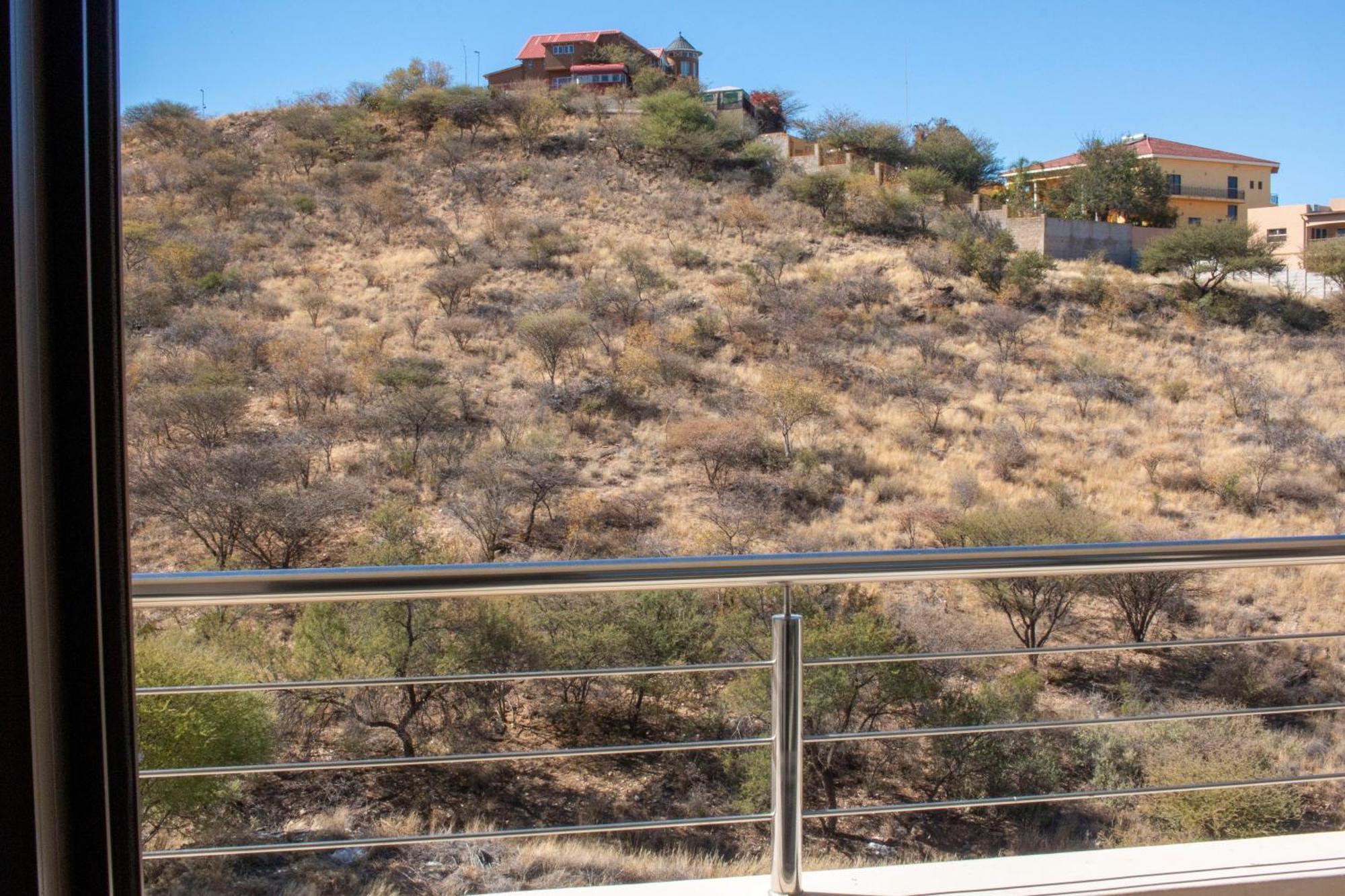 Urban Guest House Ausblick Windhoek Exterior photo